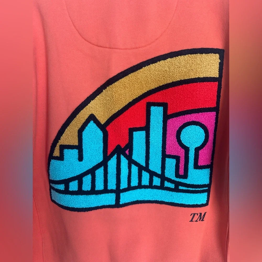 By way of Dallas skyline crewneck pullover sweatshirt‎ Size Large